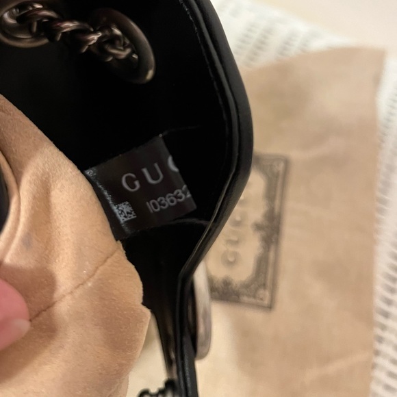 SOLD Gucci GG Marmont Mini chain shoulder bag. - Picture 14 of 15